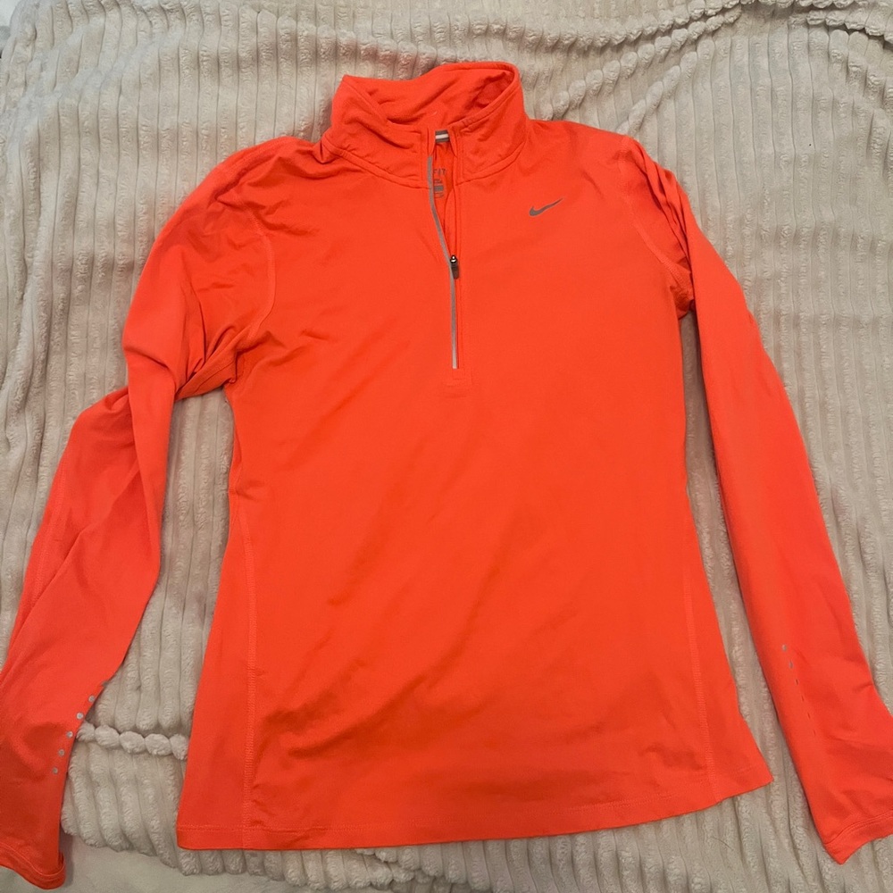 Nike Women’s 1/4 Zip Dri-fit Long Sleeve